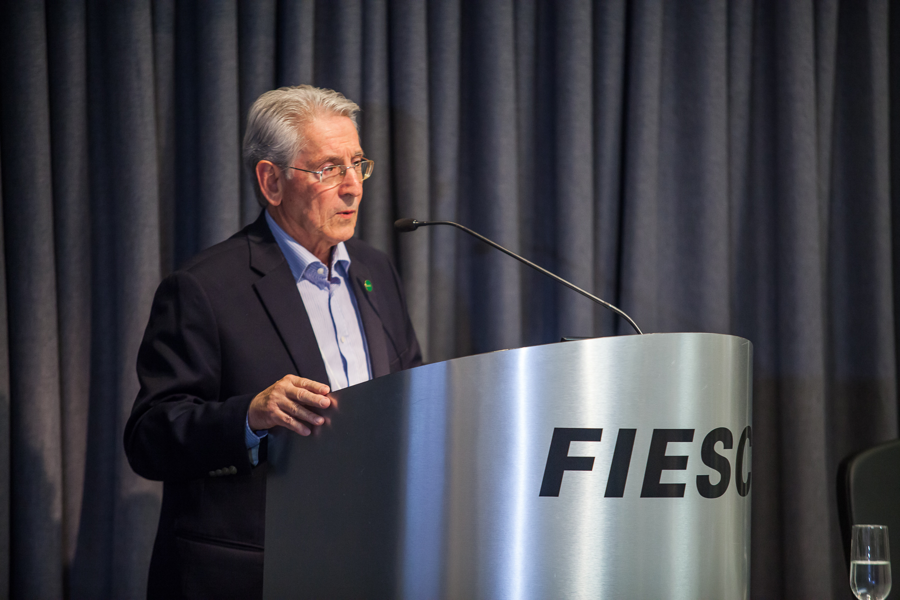 Imagem 3741 no node 5830