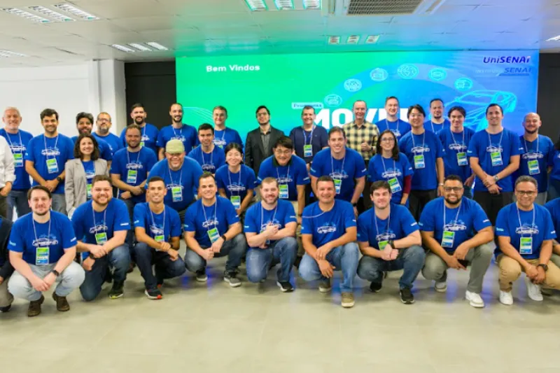 UniSENAI promove imersão em mobilidade elétrica e energias renováveis