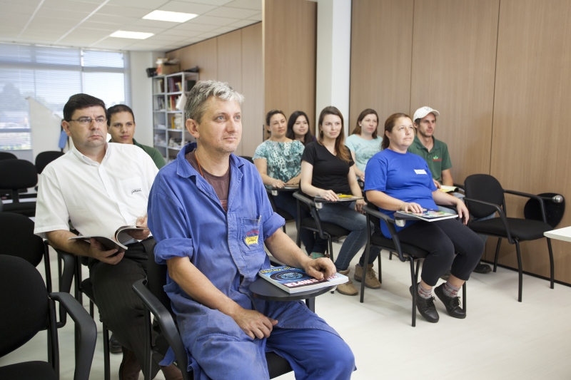 Quase 64% das signatárias do Movimento realizam ações educacionais com seus trabalhadores. Foto: Marcos Campos