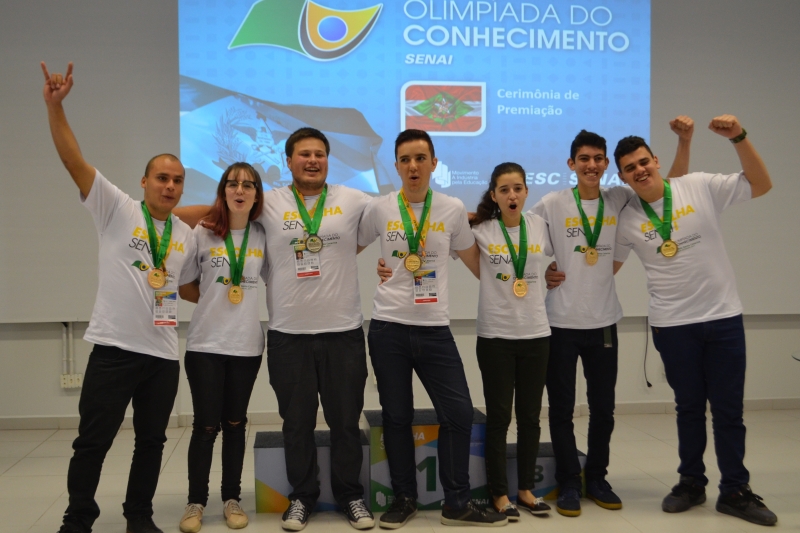 Os medalhistas da seletiva em Blumenau. Foto: Rúbia Souza