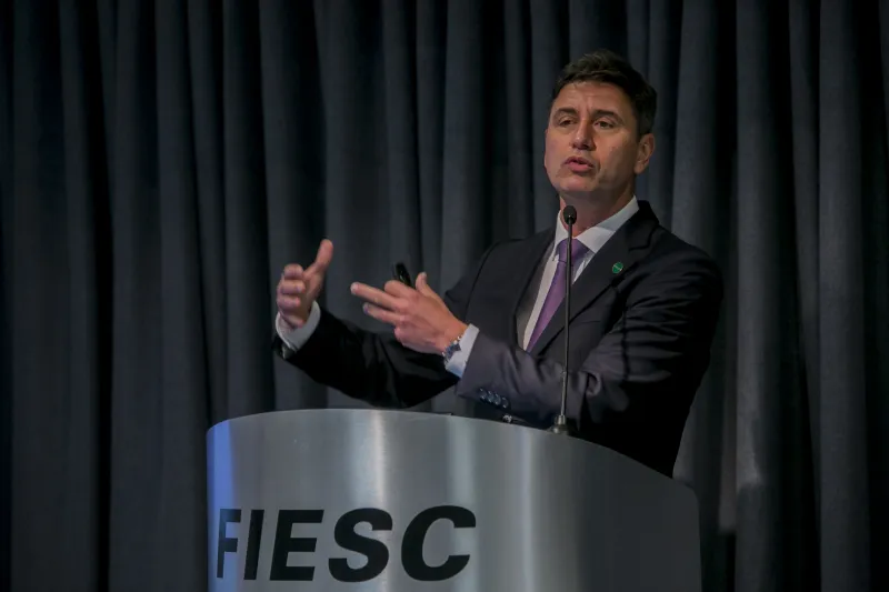 Gomes: empresas catarinenses estão dentro dos institutos fazendo projetos para grandes companhias na área de máquinas. Foto: Fernando Willadino