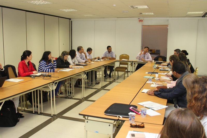 Reunião antecede o 4º Workshop Internacional de Segurança de Alimentos. (Foto: Filipe Scotti)